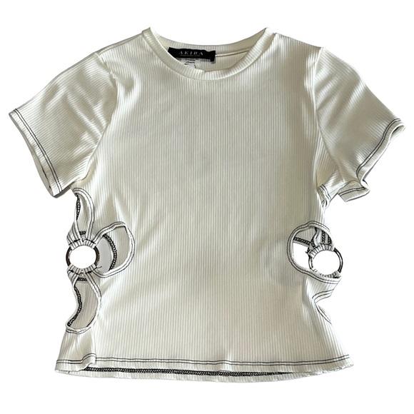 AKIRA Cutout Crop Top Tee - Picture 1 of 3